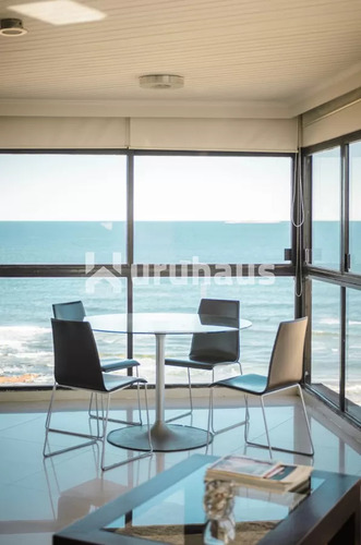 Alquiler Apartamento Tres Dormitorios Punta Del Este Playa Brava Edificio Torre Cristal