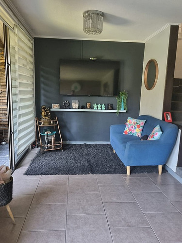 Casa En Venta De 3 Dorm. En Puente Alto