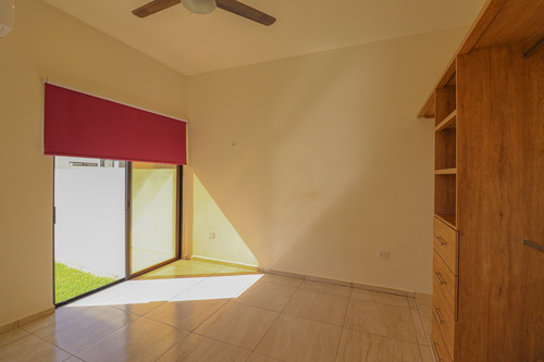 Casa En Venta En Privada Estela Nativa Ubicada En Conkal.