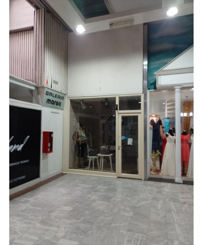 Exelente Local 2 Plantaste 25 Mts Cuadreados Galeria Marga