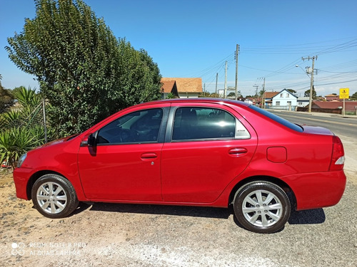 Toyota Etios 2017 1.5 16v Xls Aut. 4p