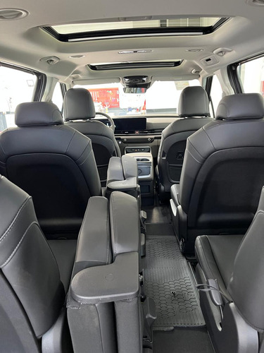 Kia Carnival SX 2.2 CRDI AT
