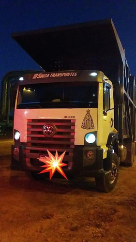 Imagem 5 de 6 de Caminhão Volks Vw 31320 6x4 2010 Revisado Pneus Bons.