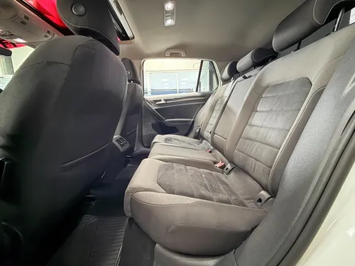 Volkswagen Golf Highline