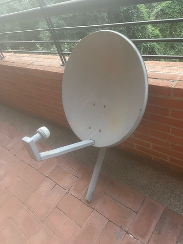 Antena Satelital Simple Tv (Usado)