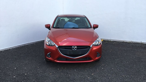 Imagen 3 de 15 de Mazda Mazda 2 4 Puertas