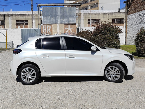 Peugeot 208 1.6 Active Tiptronic
