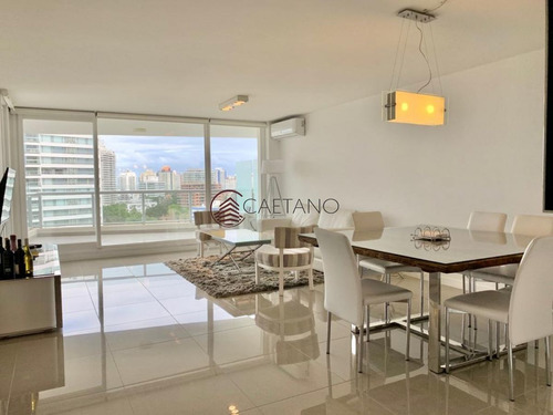 Imagen 11 de 21 de Torre One En Venta Y Alquiler, Tres Dormitorios Apartamento En Venta - Punta Del Este Brava