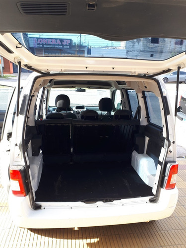 Imagen 6 de 11 de Citroen Berlingo Xtr Hdi 2015