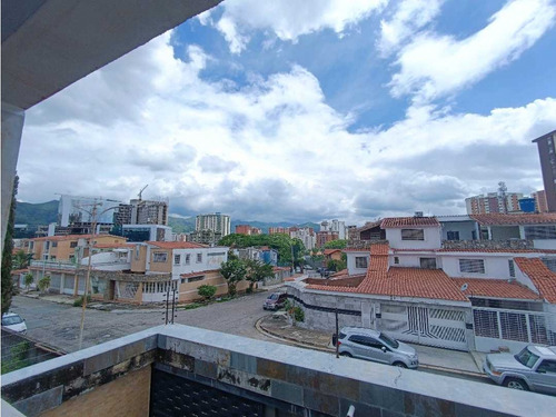 Casa En Venta En Urb. El Bosque Pe-8370409