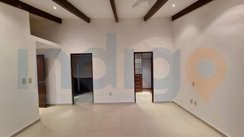 Casa En Venta Cumbres Del Lago Un Solo Piso, Vista Al Parque