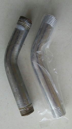 Niples 1/2 De 16 Centimetros Curvos Para Duchas (Usado)