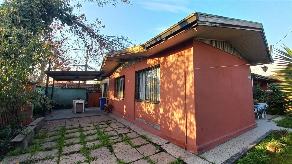 Imagen 1 de 30 de Casa En Macul Excelente Ubicación Y Gran Terreno (comercial)