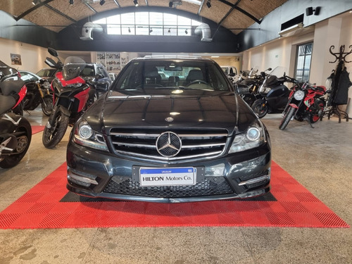 Imagen 5 de 9 de Mercedes Benz C 250 Kit Amg Hilton Motors Co