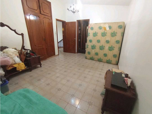 Casa En Venta En Trigal Norte Urb. Piedras Pintadas Ks-8370402