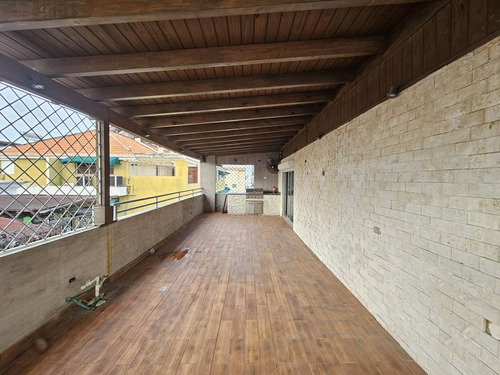 Penthouse De 3 Niveles En Bella Vista Sur