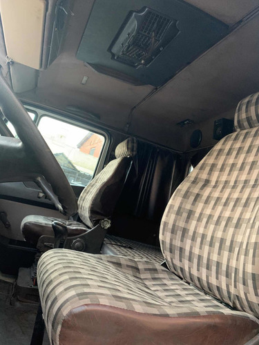 Mercedes Benz 1620