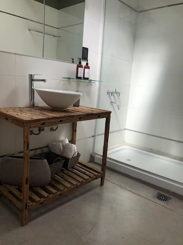 Casa En Venta - 3 Dormitorios 2 Baños - Mendoza