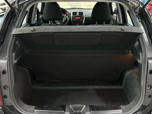 Nissan March 1.6 SV 16V FLEXSTART