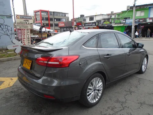 Ford Focus 2.0 Titanium