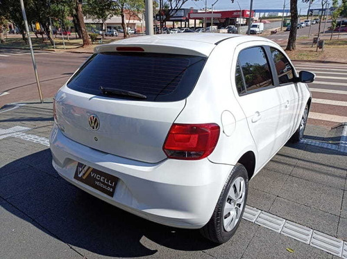Imagem 7 de 15 de Volkswagen Gol 1.0 Tl Mb S 2015