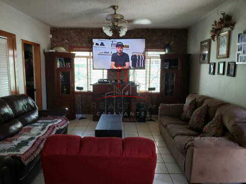 Imagen 3 de 9 de Casa Venta Cd. Delicias 2,800,000laubae Rgc