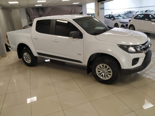 Imagen 8 de 15 de Chevrolet S10 Lt 4x2 Cabina Doble Caja Manual 0km 2021