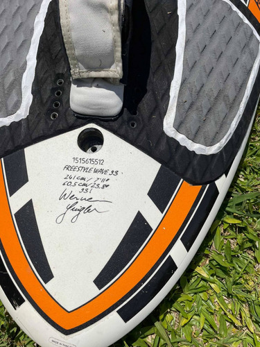 Imagen 3 de 5 de Tabla De Windsurf 93 L Jp Freestyle Wave Usada