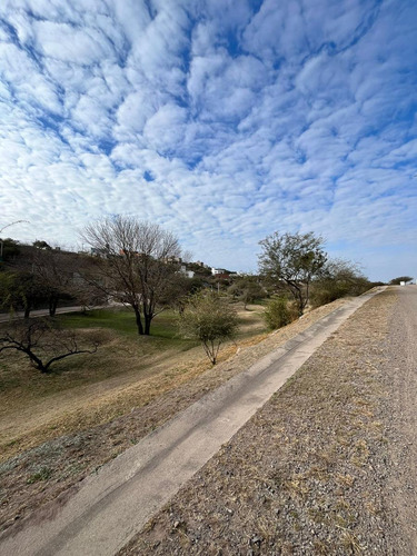 Terreno En Cumbres Del Golf