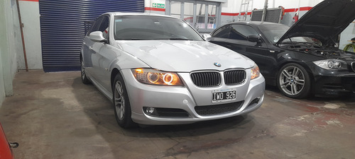 BMW Serie 3 2.0 320i Sedan Executive