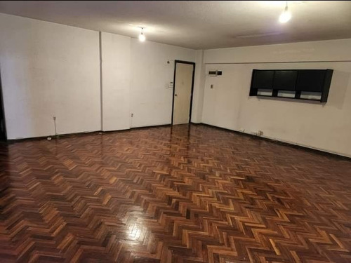 Imagen 5 de 11 de Venta Apartamento De Dos Ambientes En Centro 90 M2
