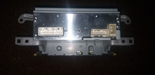 Imagen 3 de 3 de Estereo Toyota Corolla 2015