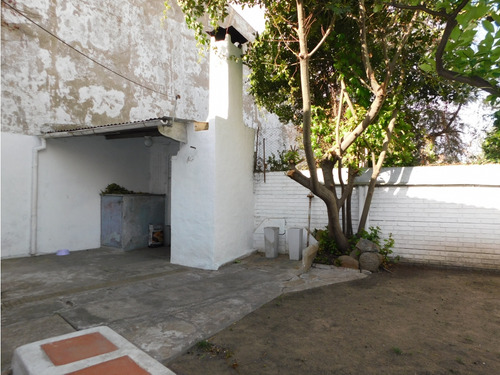 Casa En Venta 2 Habitaciones. Excelente Ubicación. Tandil