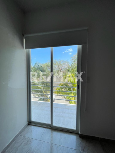 En Venta Estudio En Playa Del Carmen En Zona Céntrica.