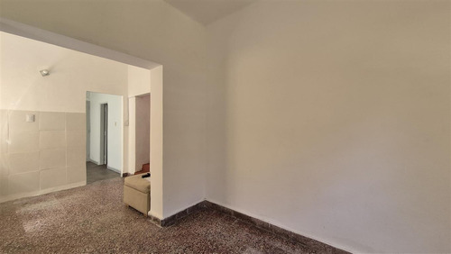 Casa 3 Amb. En Venta, Con Jardín Y Terraza. Florida - Vicente López