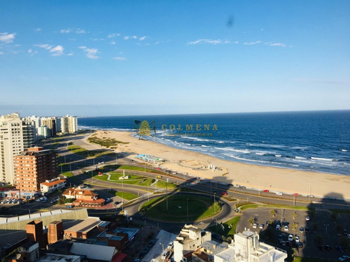 Apartamento De 3 Dor, 3 Baños ( 2 En Suite), Balcon Con Vista A La Playa Mansa Y Brava. En Una Excelente Ubicacion. Consulte!!!!! Por Alquiler- Ref: 2199