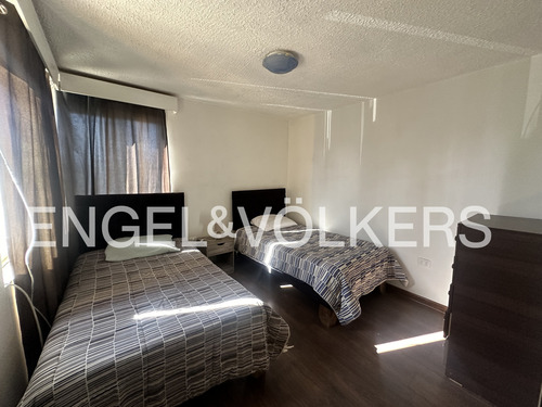 Excelente Casa En Condominio Amoblada.