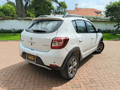 Renault Sandero Stepway 1.6cc Mt 2019