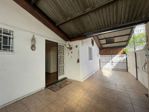 Casa En Venta En La Cisterna