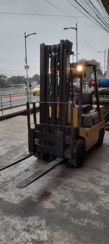 Imagen 1 de 4 de Montacarga Datsun Coio 2425v Amarillo 2.27 Toneladas