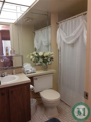 Imagem 2 de 7 de Apartamento - Ap00336 - 67667375