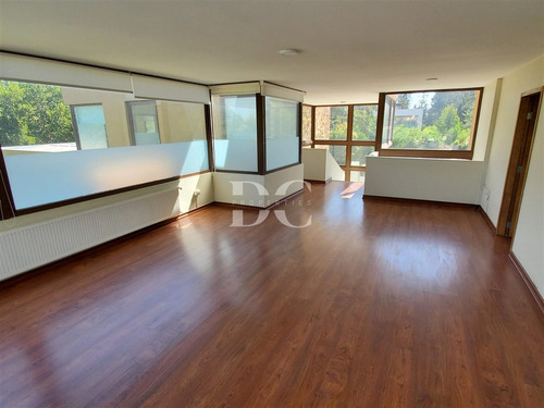Casa En Venta De 5 Dorm. En Colina Chicureo, Las Brisas