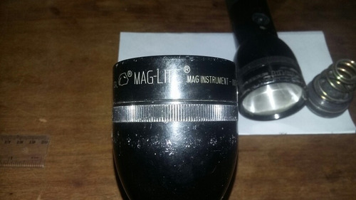 Imagen 3 de 5 de Dos Linternas Maglite De Dos Pilas Usa Originales Caza Pesca