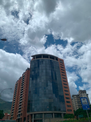 Imagen 1 de 6 de Oficina En Obra Gris