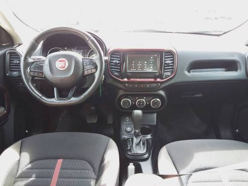 Imagem 4 de 10 de Fiat Toro 1.8 16v Evo Flex Freedom At6