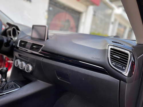 Imagen 12 de 15 de Mazda 3 2016 2.5 S Sedan Mt