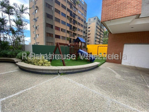 Apartamento En Venta Las Esmeraldas - Caro Inchausti 24579
