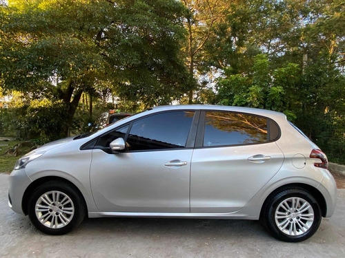 Peugeot 208 1.6 Allure 2017