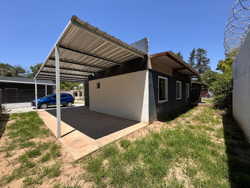 Casa En Housing Con Pileta 3 Dorm Arguello