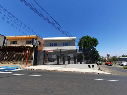 Aluguel De Apartamentos / Padrão Na Cidade De São Carlos 26707